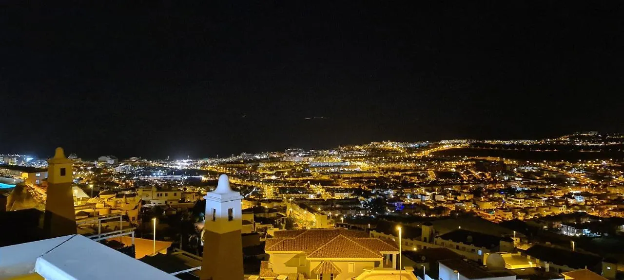 Holiday Home With A Serene Ocean And Mountain View Costa Adeje  0*, Costa Adeje (Tenerife)
